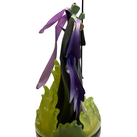 COPY - 2017 Disney’s Maleficent  Sketchbook Ornament - Picture 8 of 10